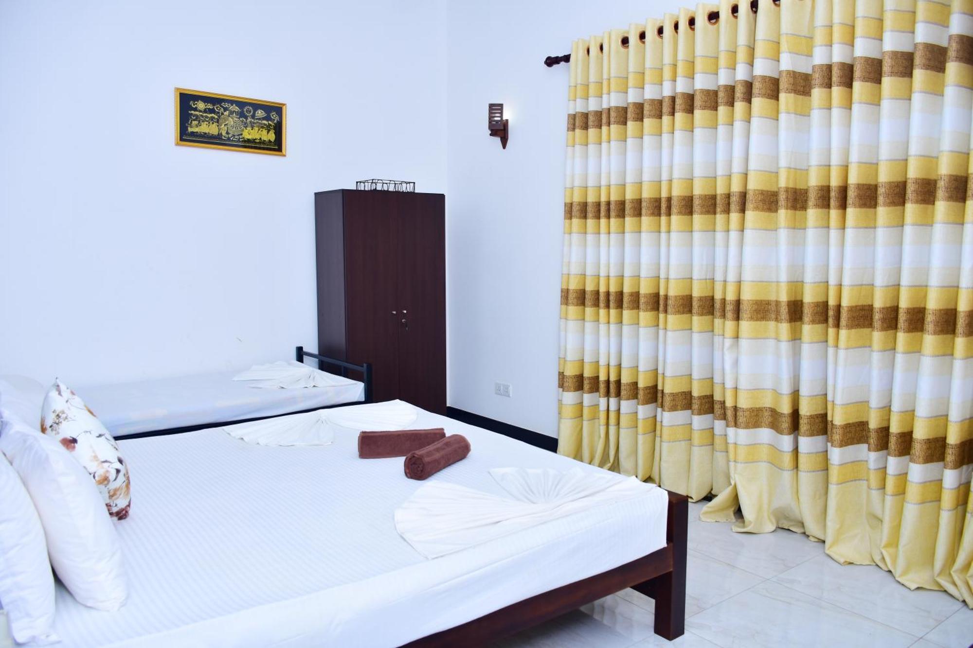Aliya Aliya Hikkaduwa Exterior foto
