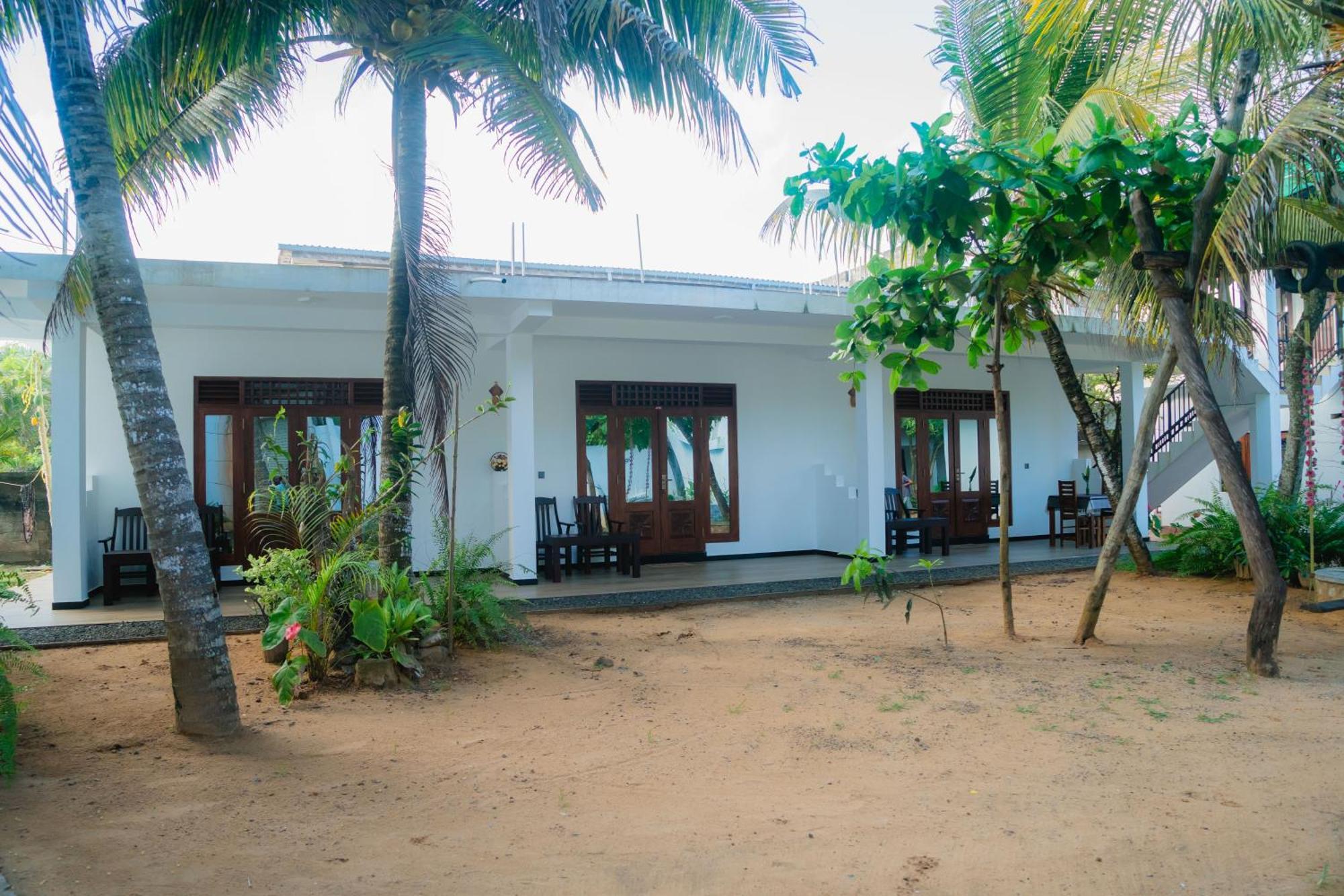 Aliya Aliya Hikkaduwa Exterior foto